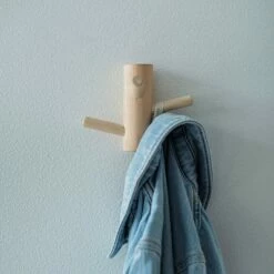 Leiste Mit Aufhänger Vertikal Birke 10 Cm 10 Leiste Mit Aufhänger Vertikal Birke 10 Cm -GRANIT Verkäufe 401107 30598