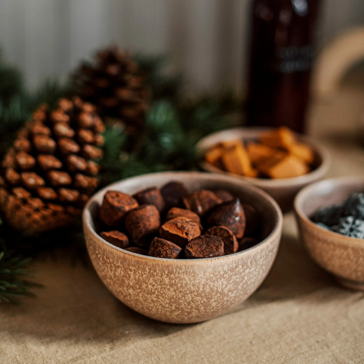 Trüffel Aus Zartbitterschokolade Meersalz & Karamell 5 Trüffel Aus Zartbitterschokolade Meersalz & Karamell – Bild 3