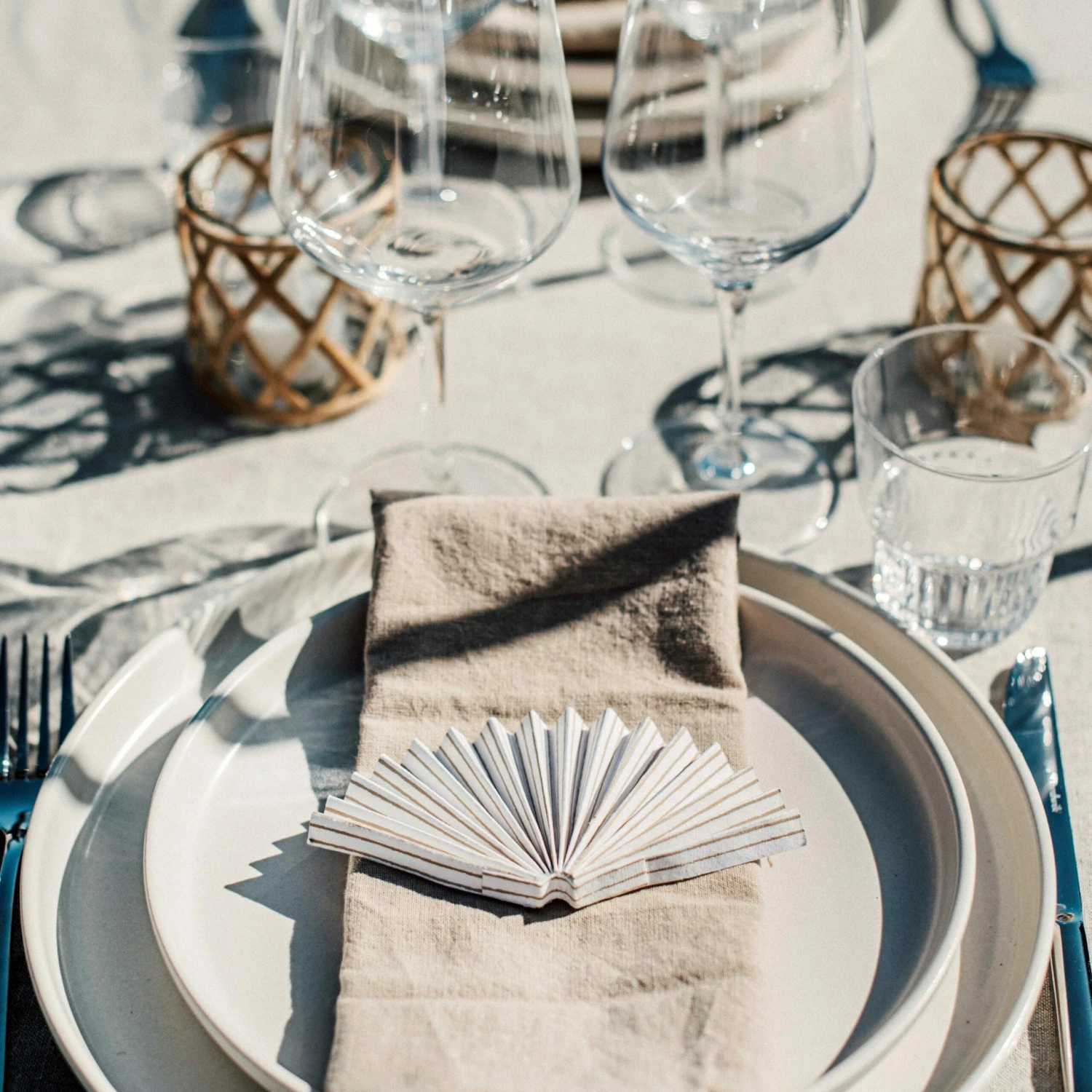 Papierdekoration Recycelt 4er-Pack Streifen Beige 6 Papierdekoration Recycelt 4er-Pack Streifen Beige – Bild 4