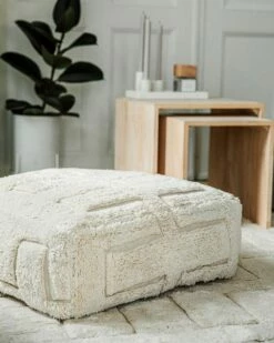 Sitzhocker Stairway Cremeweiß -GRANIT Verkäufe 402360 36432